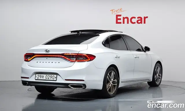Hyundai Grandeur 2016 3.0 автомат (гидро), миниатюра 2