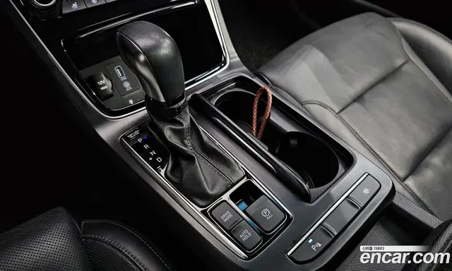 Hyundai Grandeur 2016 3.0 автомат (гидро), миниатюра 12