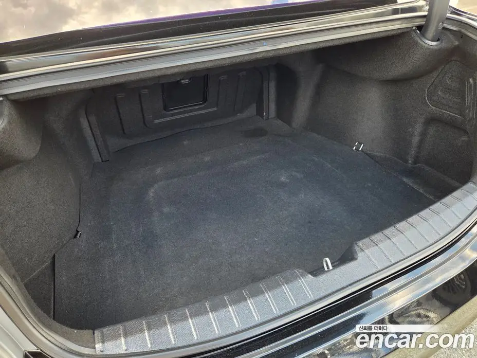 Hyundai Grandeur 2016 3.0 автомат (гидро), фото 14