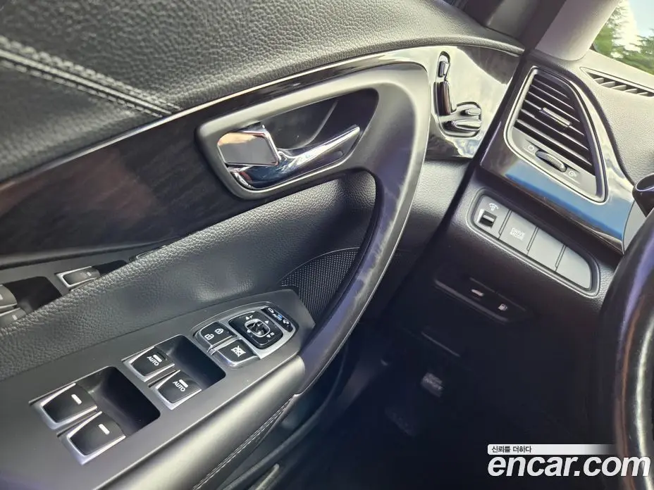 Hyundai Grandeur 2016 3.0 автомат (гидро), фото 19