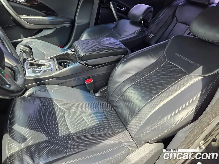Hyundai Grandeur 2016 3.0 автомат (гидро), фото 10