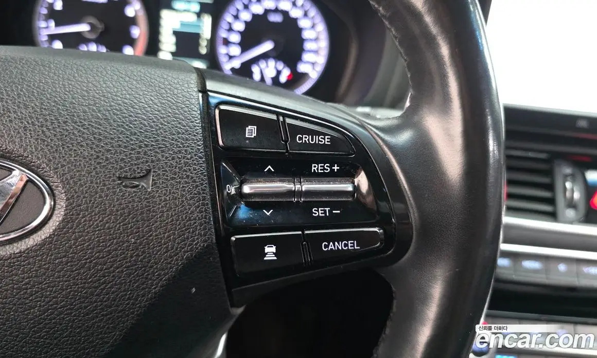 Hyundai Grandeur 2017 3.0 автомат (гидро), фото 16 Hyundai Grandeur 2017 3.0 автомат (гидро), фото 16