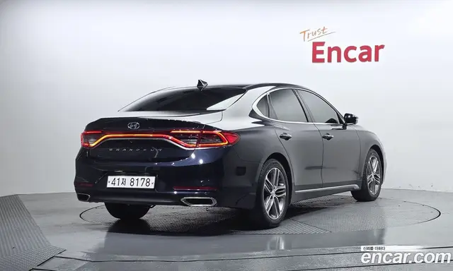 Hyundai Grandeur 2017 2.4 автомат (гидро), миниатюра 2