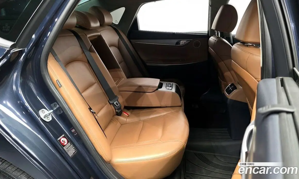 Hyundai Grandeur 2017 2.4 автомат (гидро), фото 17