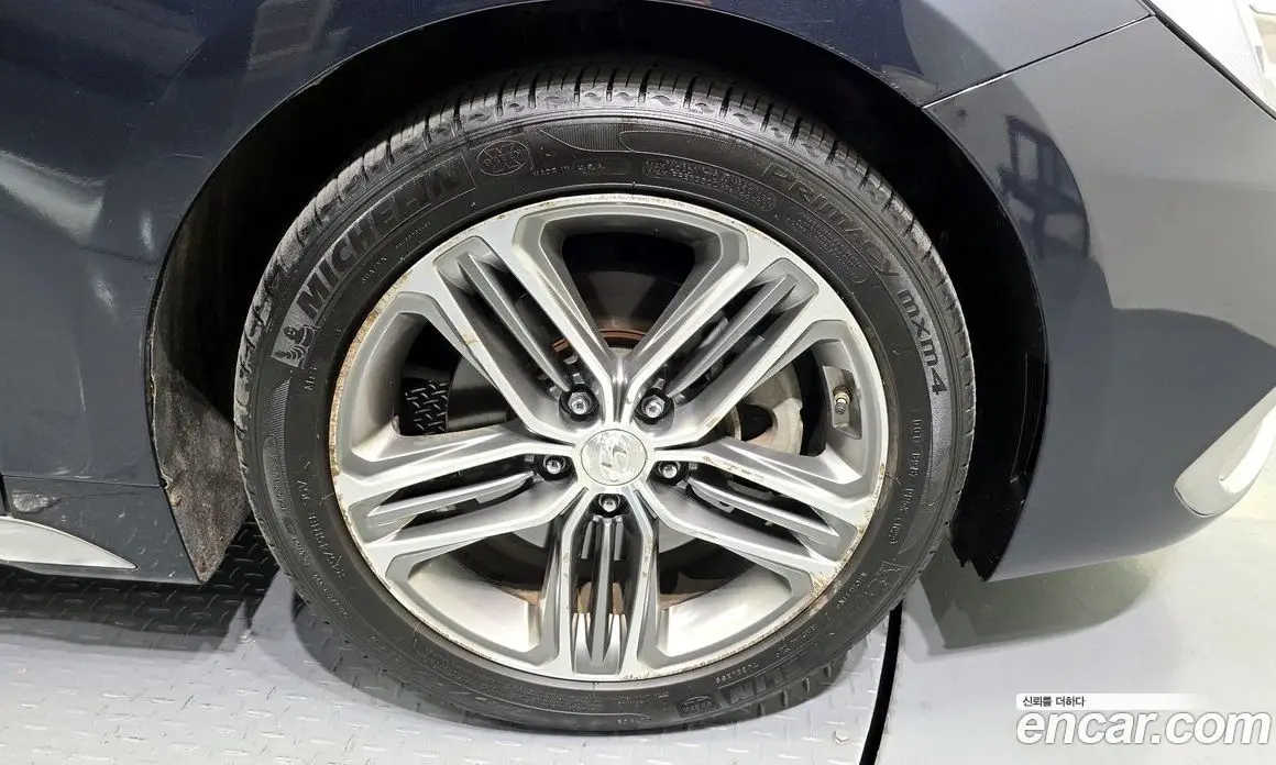 Hyundai Grandeur 2017 2.4 автомат (гидро), фото 7