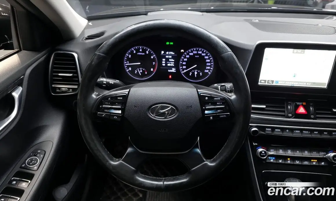 Hyundai Grandeur 2017 2.4 автомат (гидро), фото 13 Hyundai Grandeur 2017 2.4 автомат (гидро), фото 13