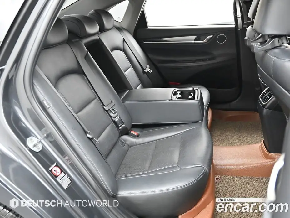 Hyundai Grandeur 2017 2.2 автомат (гидро), фото 11 Hyundai Grandeur 2017 2.2 автомат (гидро), фото 11