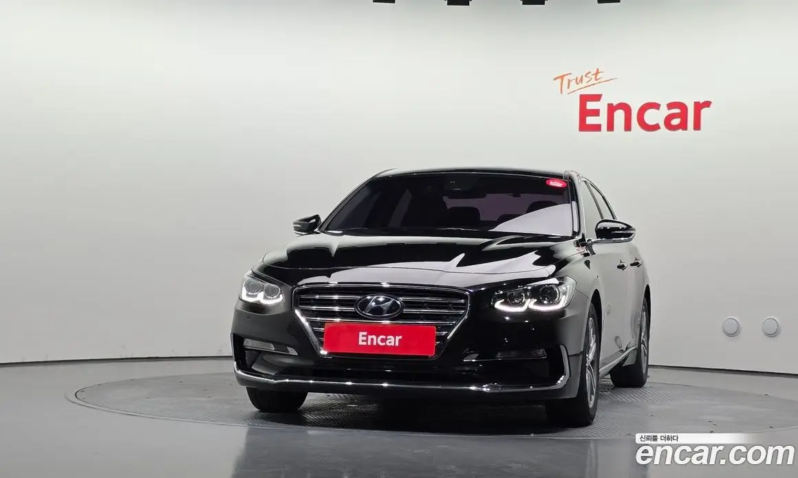 Hyundai Grandeur 2018 2.4 автомат (гидро), фото 3
