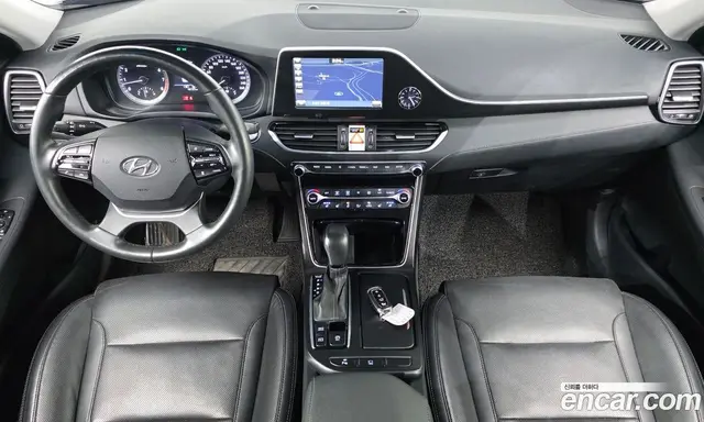 Hyundai Grandeur 2018 2.4 автомат (гидро), миниатюра 7