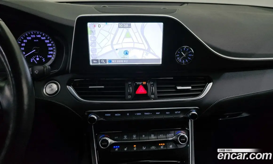 Hyundai Grandeur 2018 2.4 автомат (гидро), фото 20