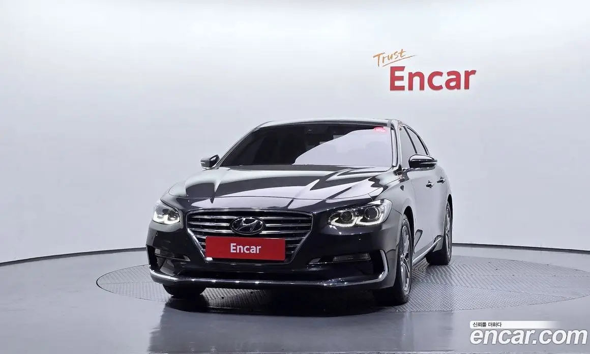 Hyundai Grandeur 2018 2.4 автомат (гидро), фото 3