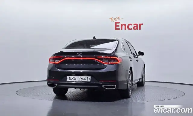 Hyundai Grandeur 2018 2.4 автомат (гидро), миниатюра 4