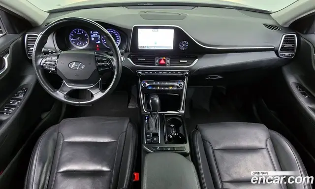 Hyundai Grandeur 2018 2.4 автомат (гидро), миниатюра 10