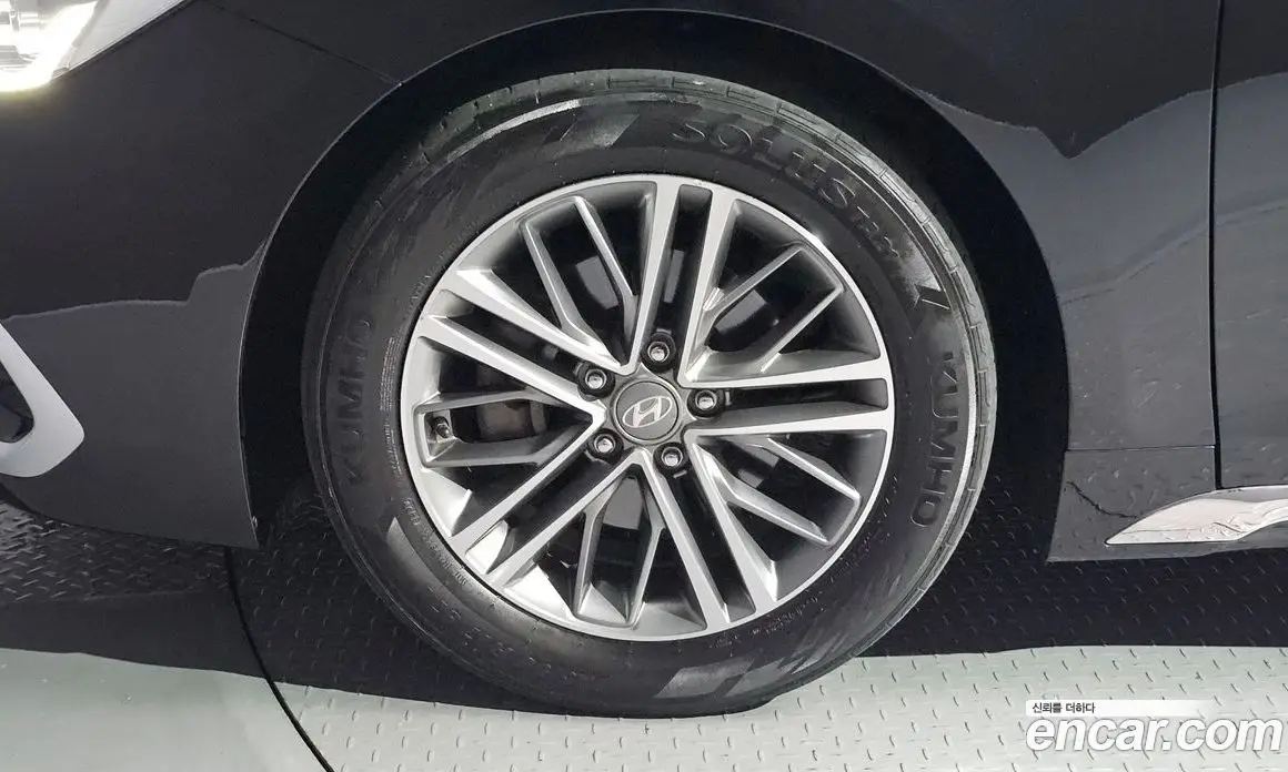 Hyundai Grandeur 2018 2.4 автомат (гидро), фото 5