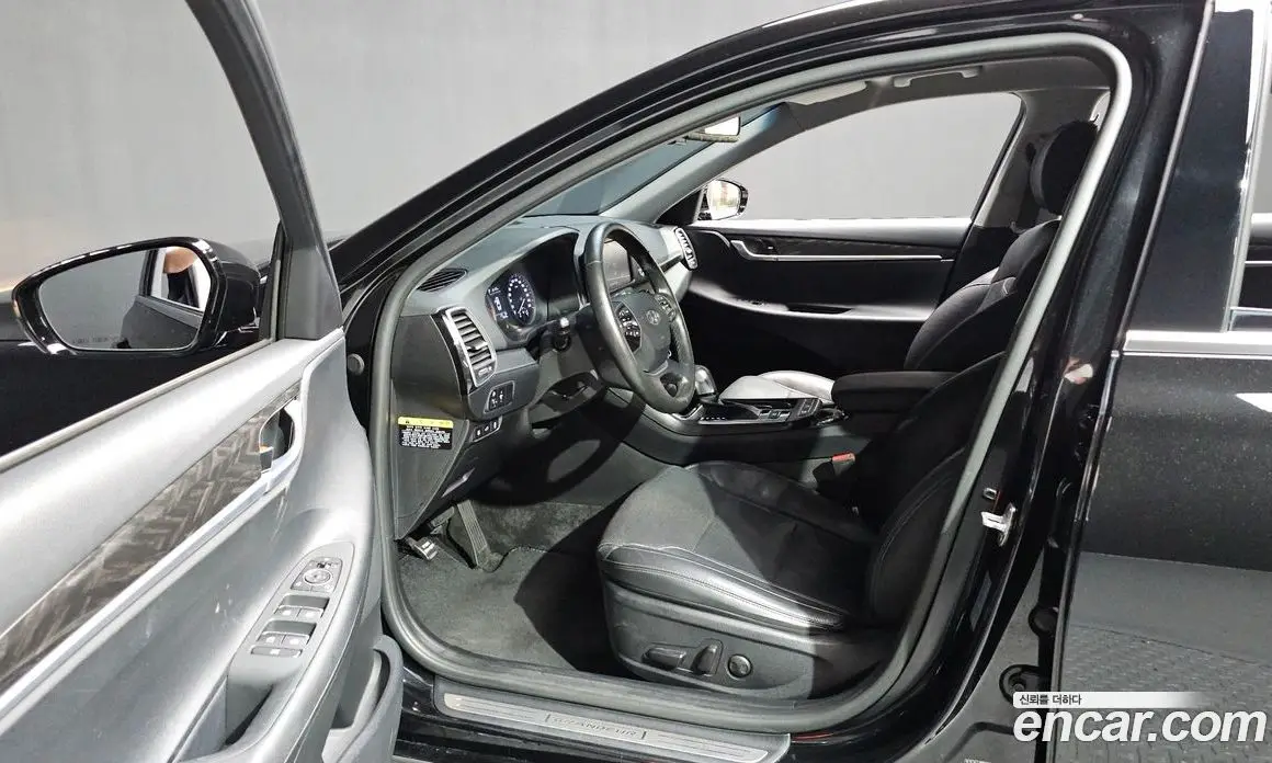 Hyundai Grandeur 2018 2.4 автомат (гидро), фото 10