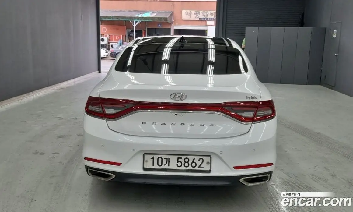 Hyundai Grandeur 2019 2.4 автомат (гидро), фото 2 Hyundai Grandeur 2019 2.4 автомат (гидро), фото 2