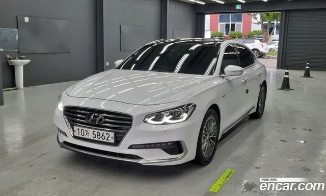 Hyundai Grandeur 2019 2.4 автомат (гидро), миниатюра 3 Hyundai Grandeur 2019 2.4 автомат (гидро), миниатюра 3
