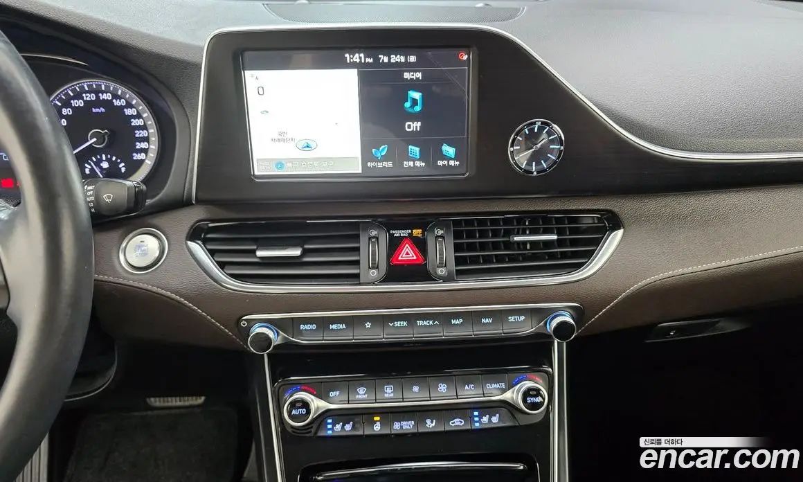 Hyundai Grandeur 2019 2.4 автомат (гидро), фото 13
