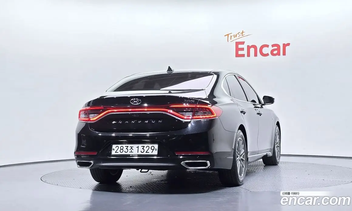Hyundai Grandeur 2019 2.4 автомат (гидро), фото 4