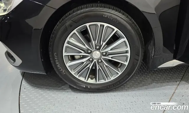 Hyundai Grandeur 2019 2.4 автомат (гидро), миниатюра 5