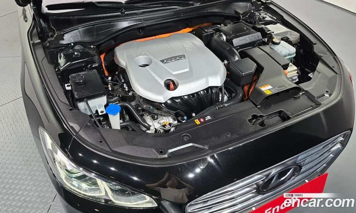 Hyundai Grandeur 2019 2.4 автомат (гидро), фото 6
