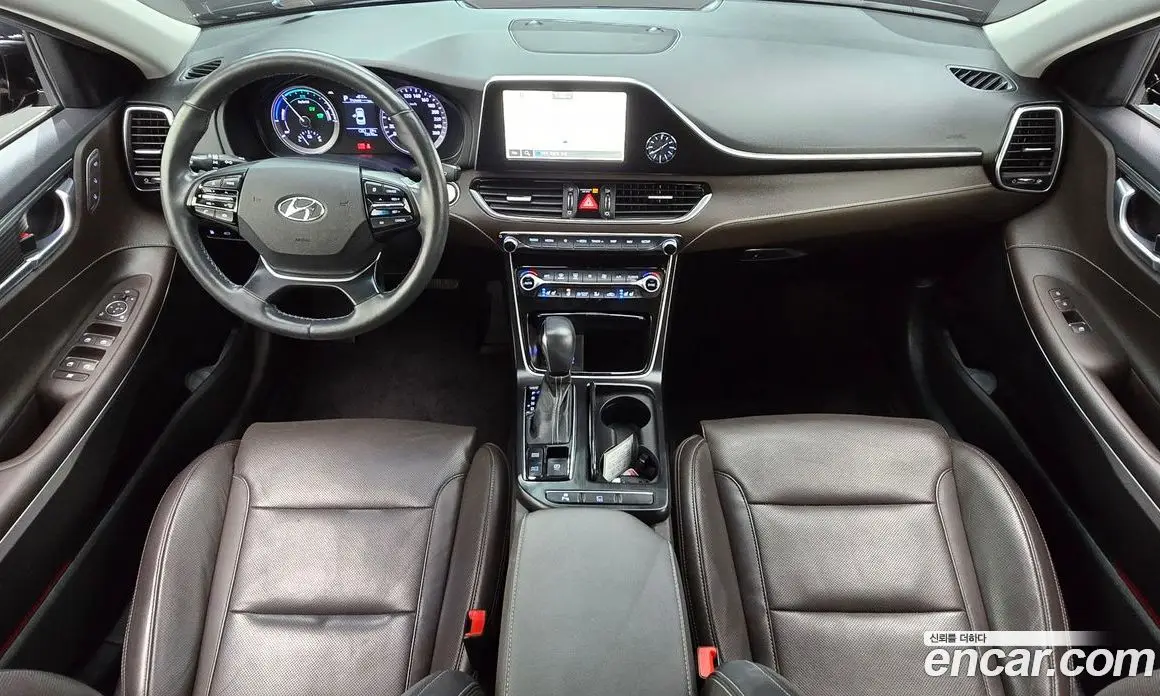Hyundai Grandeur 2019 2.4 автомат (гидро), фото 7