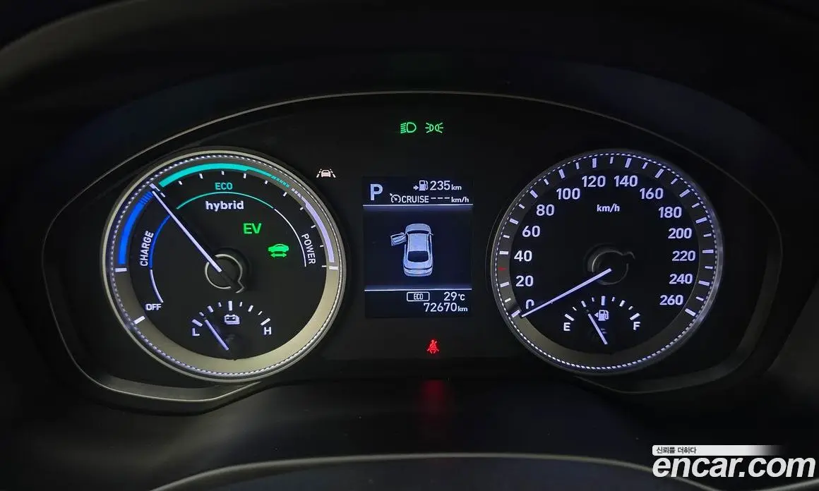 Hyundai Grandeur 2019 2.4 автомат (гидро), фото 8