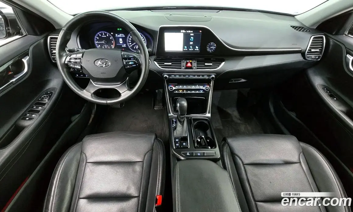 Hyundai Grandeur 2019 2.4 автомат (гидро), фото 7 Hyundai Grandeur 2019 2.4 автомат (гидро), фото 7