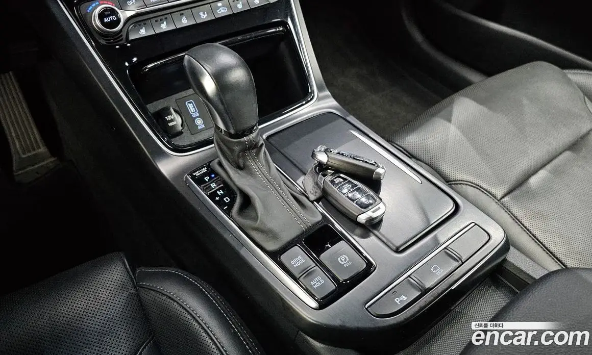 Hyundai Grandeur 2019 2.4 автомат (гидро), фото 12 Hyundai Grandeur 2019 2.4 автомат (гидро), фото 12