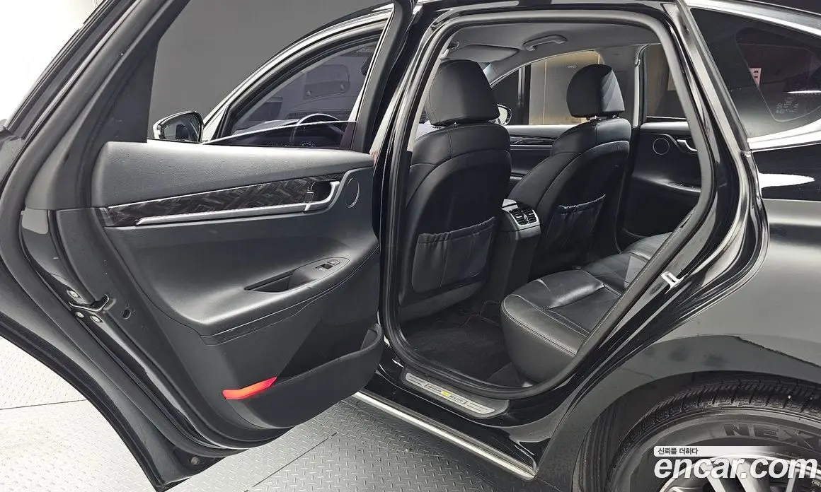 Hyundai Grandeur 2019 2.4 автомат (гидро), фото 18 Hyundai Grandeur 2019 2.4 автомат (гидро), фото 18