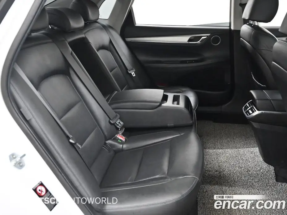 Hyundai Grandeur 2019 2.5 автомат (гидро), фото 12