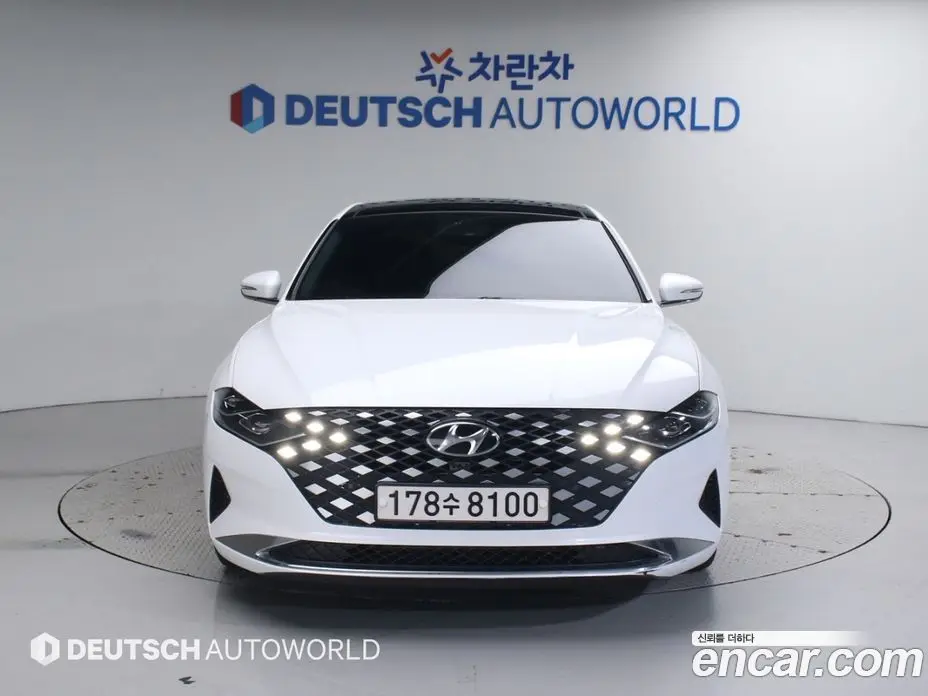 Hyundai Grandeur 2019 2.5 автомат (гидро), фото 3
