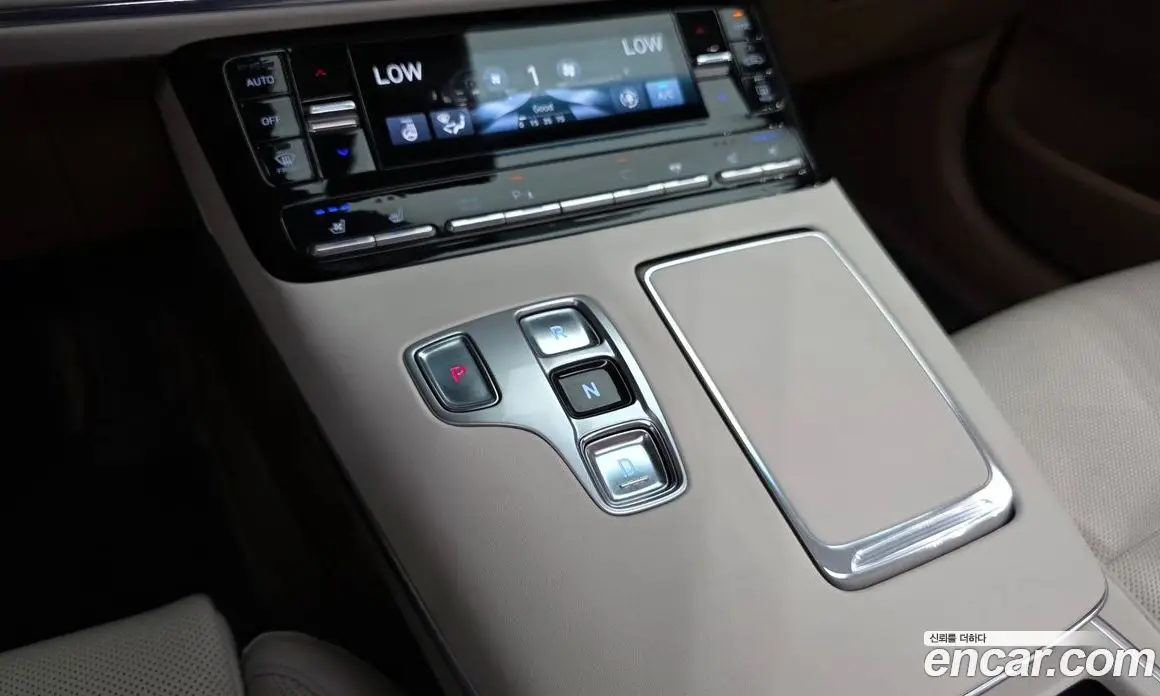 Hyundai Grandeur 2020 2.5 автомат (гидро), фото 12 Hyundai Grandeur 2020 2.5 автомат (гидро), фото 12