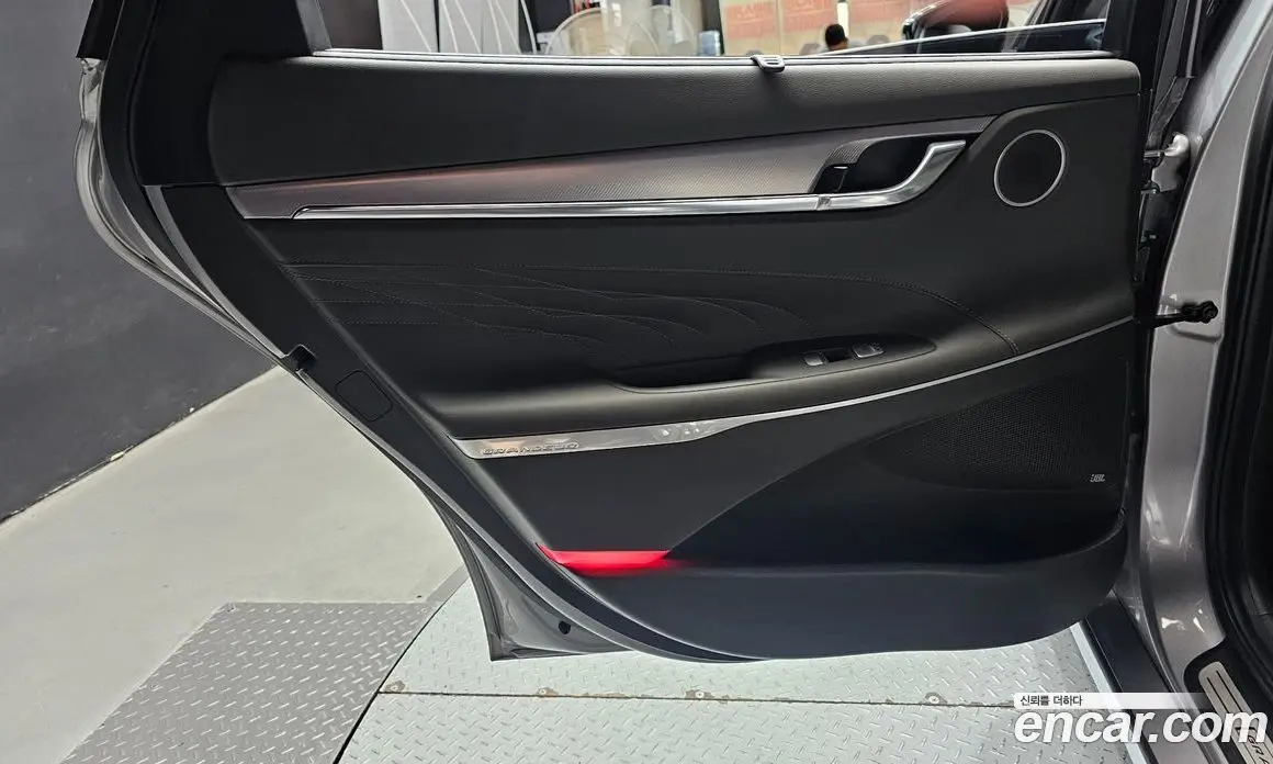 Hyundai Grandeur 2021 2.4 автомат (гидро), фото 15 Hyundai Grandeur 2021 2.4 автомат (гидро), фото 15
