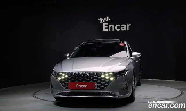 Hyundai Grandeur 2021 2.4 автомат (гидро), миниатюра 3 Hyundai Grandeur 2021 2.4 автомат (гидро), миниатюра 3