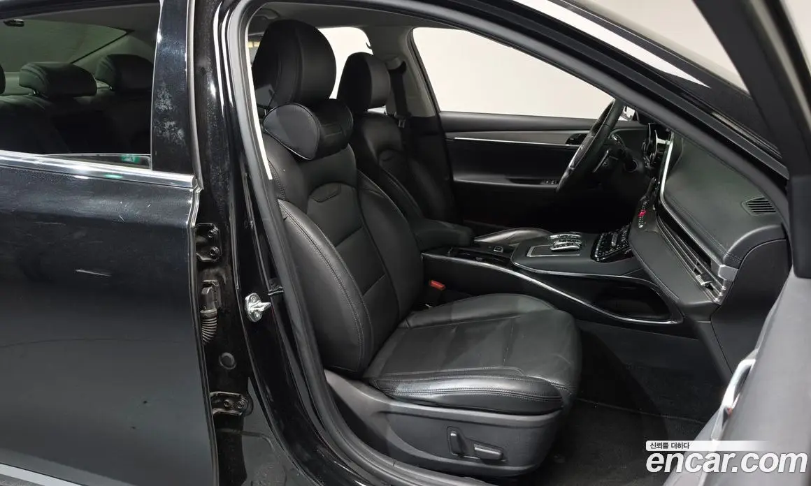Hyundai Grandeur 2022 3.0 автомат (гидро), фото 15