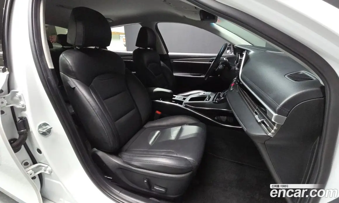 Hyundai Grandeur 2022 2.5 автомат (гидро), фото 11 Hyundai Grandeur 2022 2.5 автомат (гидро), фото 11