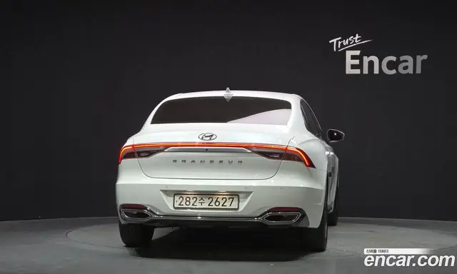 Hyundai Grandeur 2022 2.5 автомат (гидро), миниатюра 4 Hyundai Grandeur 2022 2.5 автомат (гидро), миниатюра 4