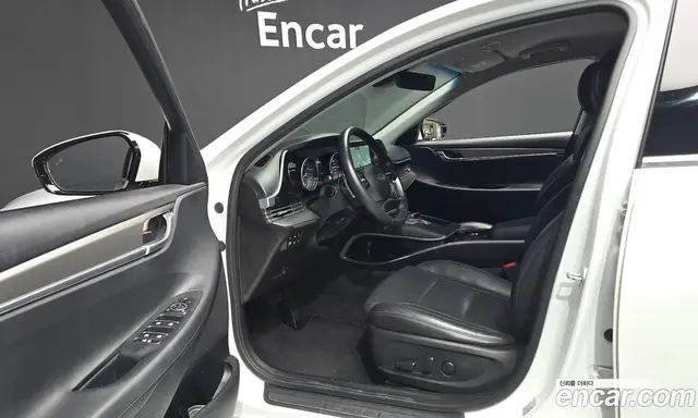 Hyundai Grandeur 2022 2.5 автомат (гидро), миниатюра 10 Hyundai Grandeur 2022 2.5 автомат (гидро), миниатюра 10