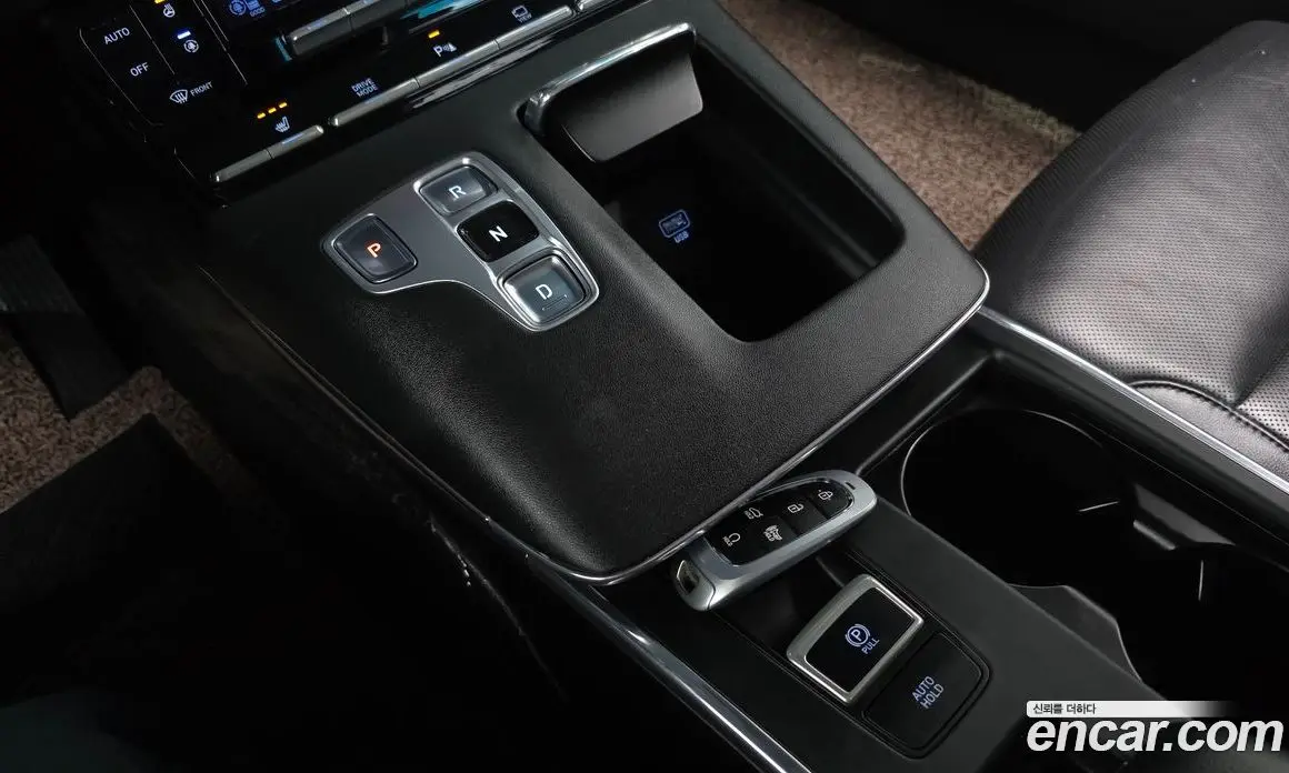 Hyundai Grandeur 2022 3.0 автомат (гидро), фото 12