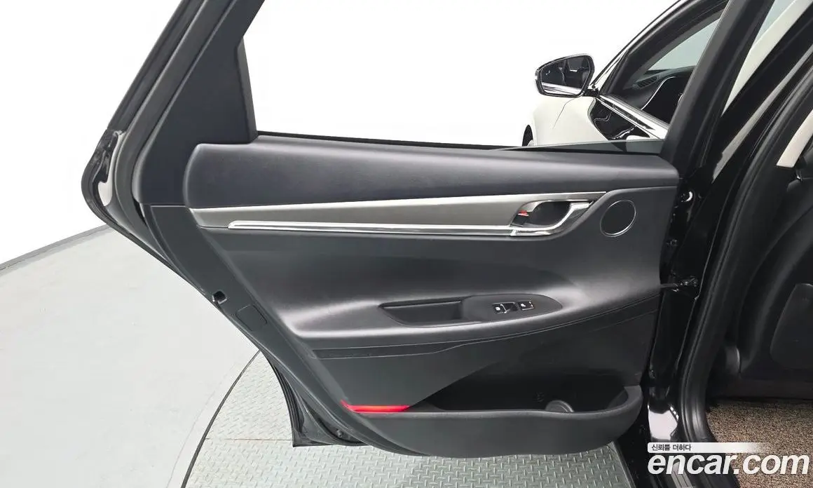 Hyundai Grandeur 2022 3.0 автомат (гидро), фото 15
