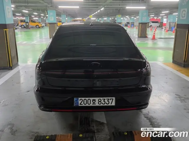 Hyundai Grandeur 2023 1.6 автомат (гидро), миниатюра 4