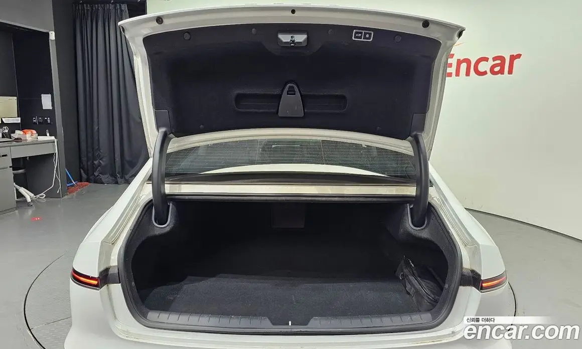 Hyundai Grandeur 2023 3.5 автомат (гидро), фото 20