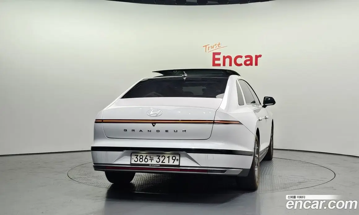 Hyundai Grandeur 2023 3.5 автомат (гидро), фото 4