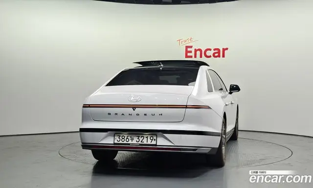 Hyundai Grandeur 2023 3.5 автомат (гидро), миниатюра 4