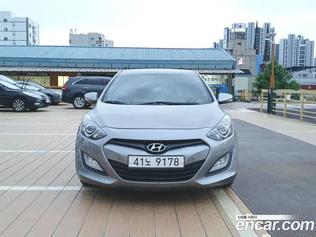 Hyundai i30 2012 1.6 автомат (гидро), миниатюра 2