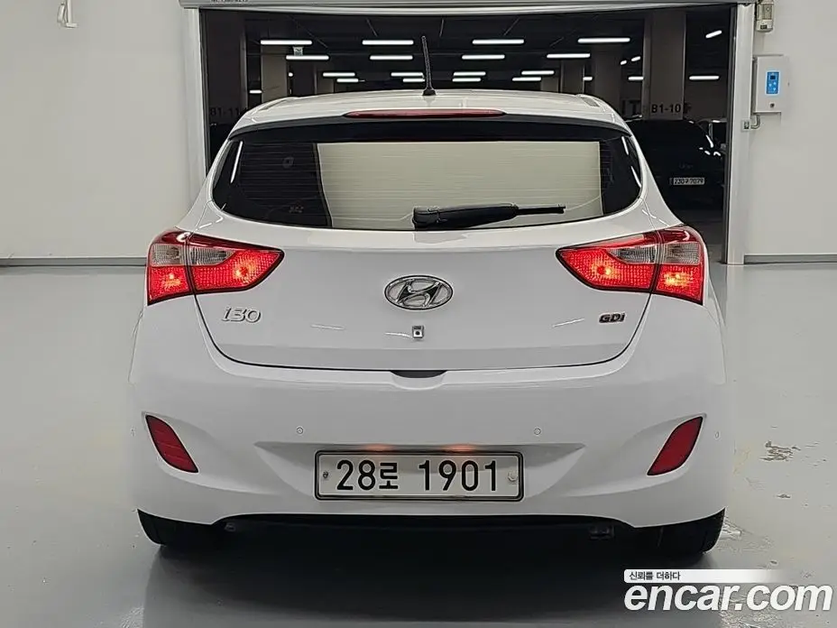 Hyundai i30 2014 1.6 автомат (гидро), фото 3
