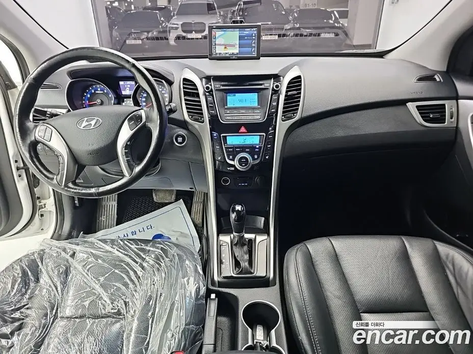 Hyundai i30 2014 1.6 автомат (гидро), фото 7