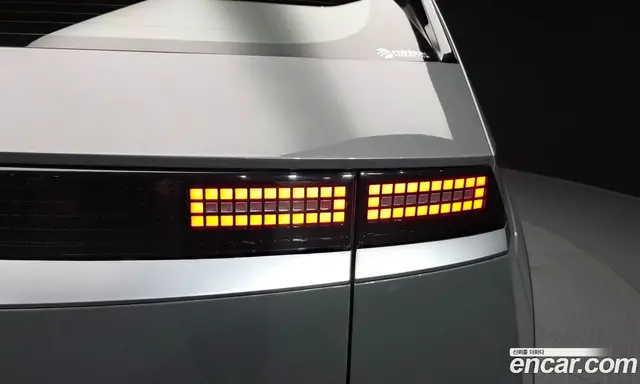 Hyundai Ioniq 5 2021 0.1 автомат (гидро), миниатюра 9