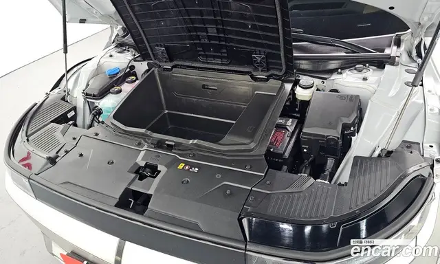 Hyundai Ioniq 5 2022 0.1 автомат (гидро), миниатюра 6